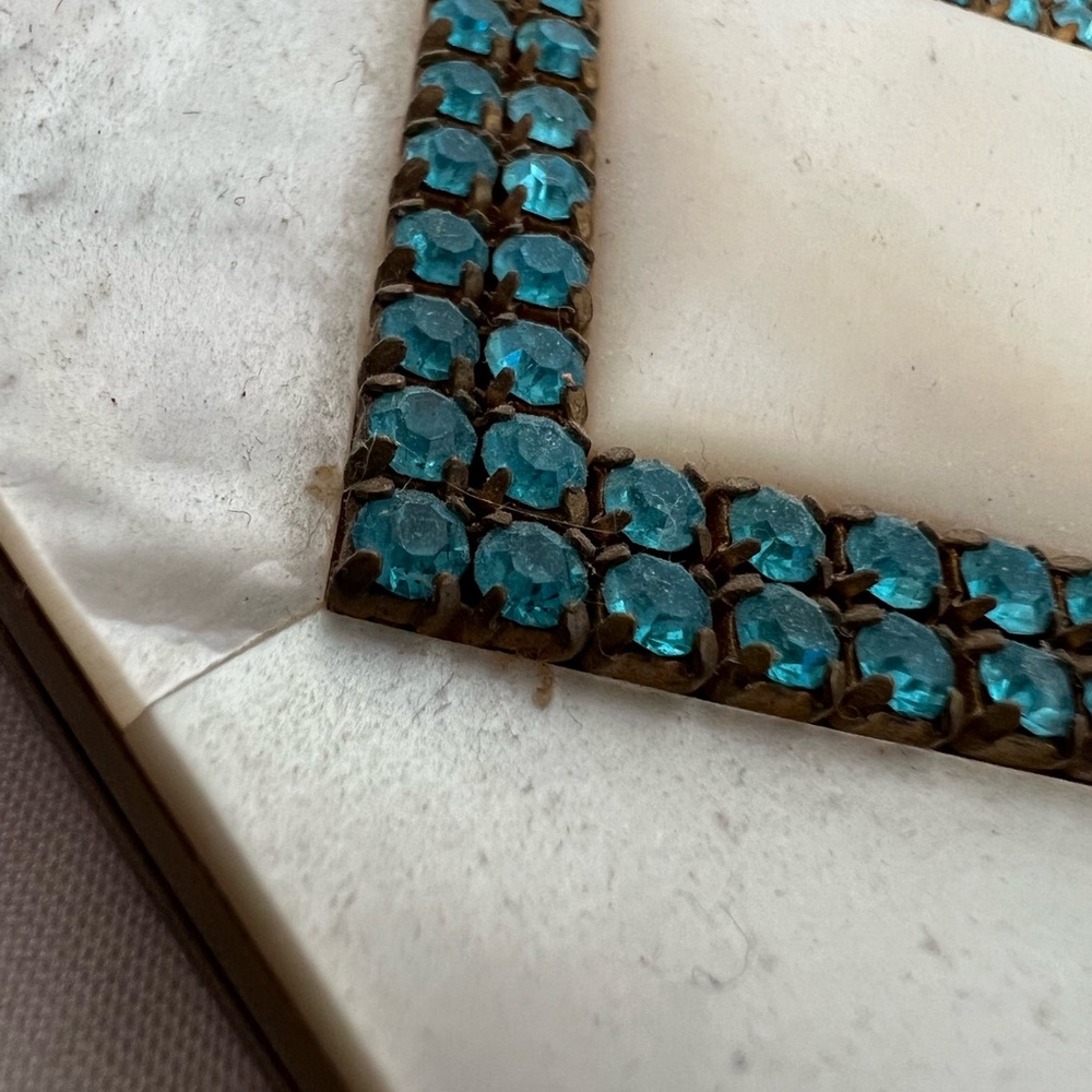 Antique Vintage Mother of Pearl & Blue Rhinestone Mirror Powder Beauty Compact - Picture 6 of 9